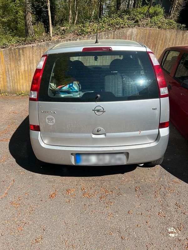 Second-hand Opel Meriva 2005 Argintiu Monovolum