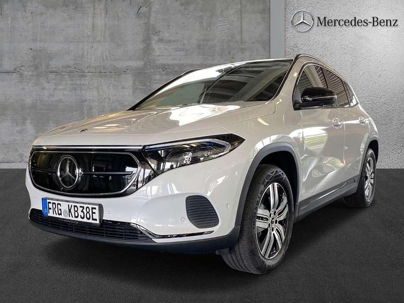 Digitalweiss metalliclack Gebraucht 2023 Mercedes 300 Night SUV | 38.490 € (Superpreis) - Bild 1/4