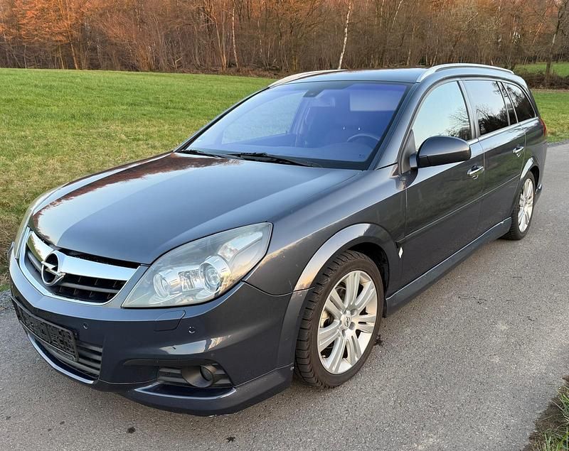 Gebraucht Opel Vectra 150 PS (110 kW) 2009 Blau Kombi