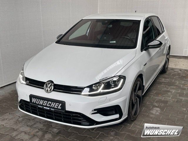 Weiß Gebraucht 2020 VW Golf VII R Limousine | 32.994 € - Bild 1/4