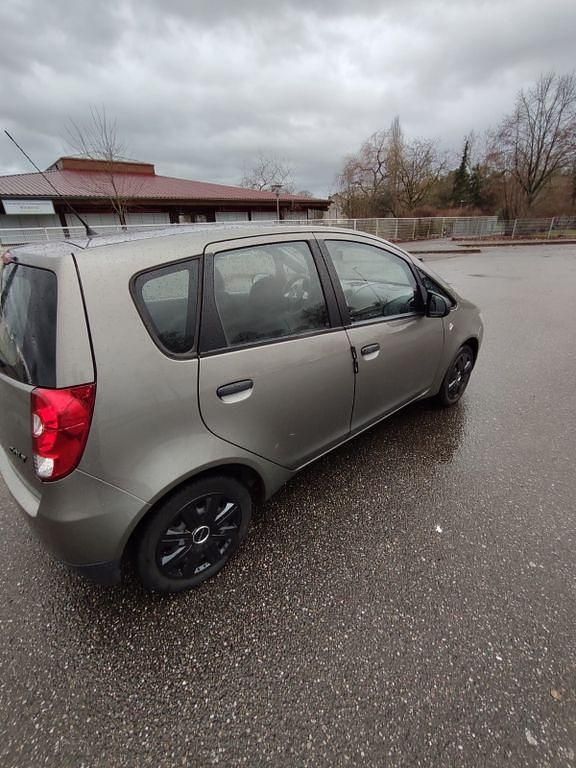 Grau Gebraucht 2009 Mitsubishi Colt Intense Van / Kleinbus | 3.400 € (Fairer Preis) - Bild 1/4