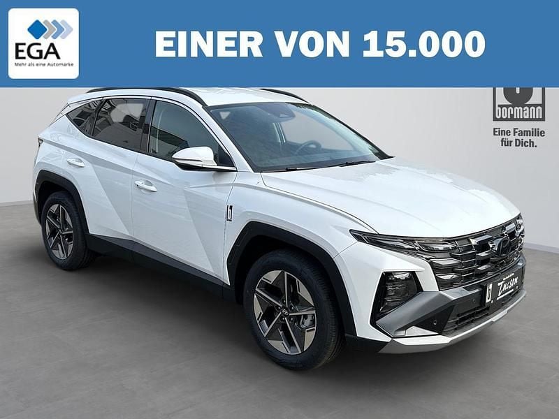 Weiß metallic Neu 2025 Hyundai Tucson Trend SUV | 36.690 € (Superpreis) - Bild 1/4