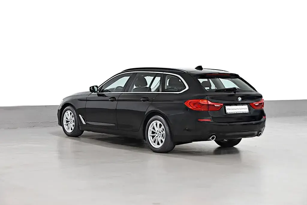 Gebraucht BMW 520 190 PS (139 kW) 2018 Schwarz Limousine