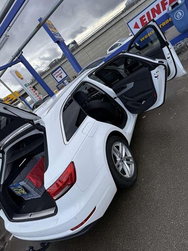 Gebraucht Audi A4 Sport 150 PS (110 kW) 2016 Weiß Kombi