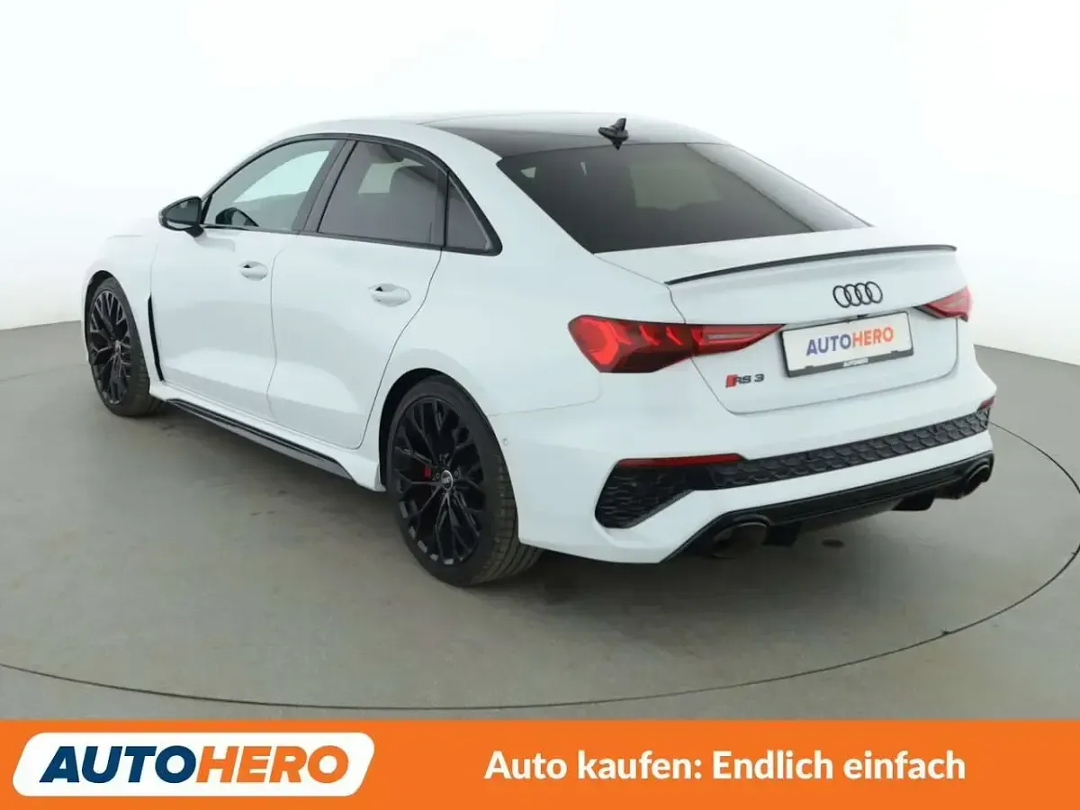 Gebraucht Audi RS3 400 PS (294 kW) 2022 Gletscherweiss Limousine