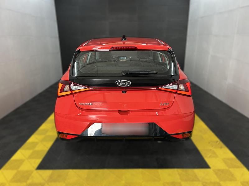 Gebraucht Hyundai i20 101 PS (74 kW) 2021 Kleinwagen