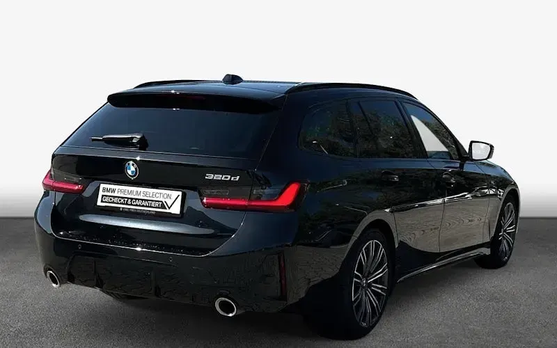 Używany BMW 320 Performance 190 KM (139 kW) 2024 Czarny Kombi