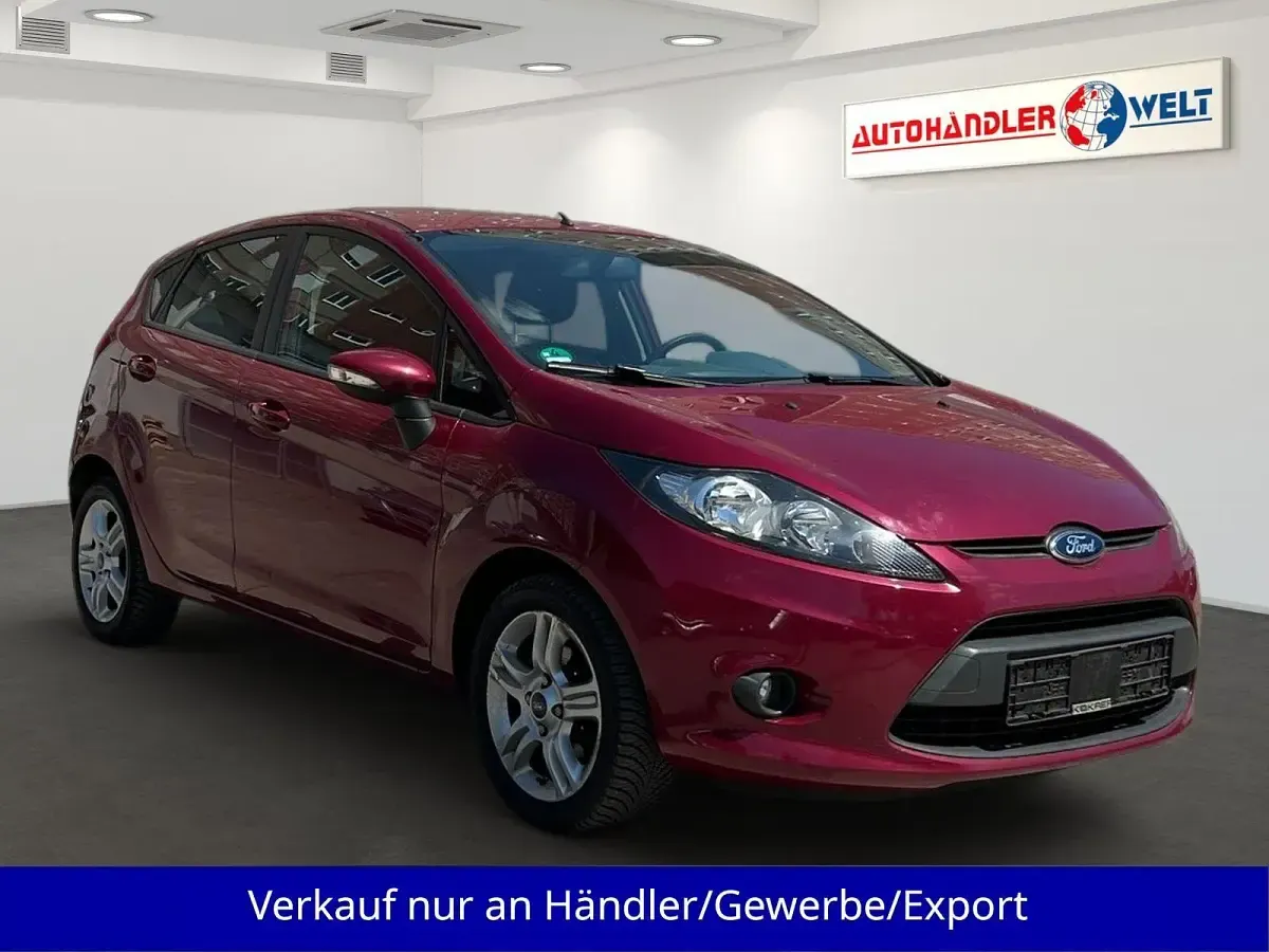 Gebraucht Ford Fiesta 82 PS (60 kW) 2011 Violet Kleinwagen