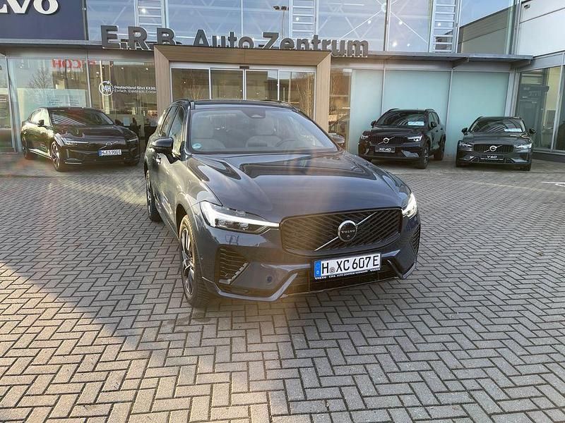 Gebraucht Volvo XC60 Plus 310 PS (228 kW) 2026 Blau SUV