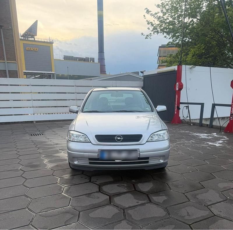 Gebraucht Opel Astra 101 PS (74 kW) 1998 Grau Coupé