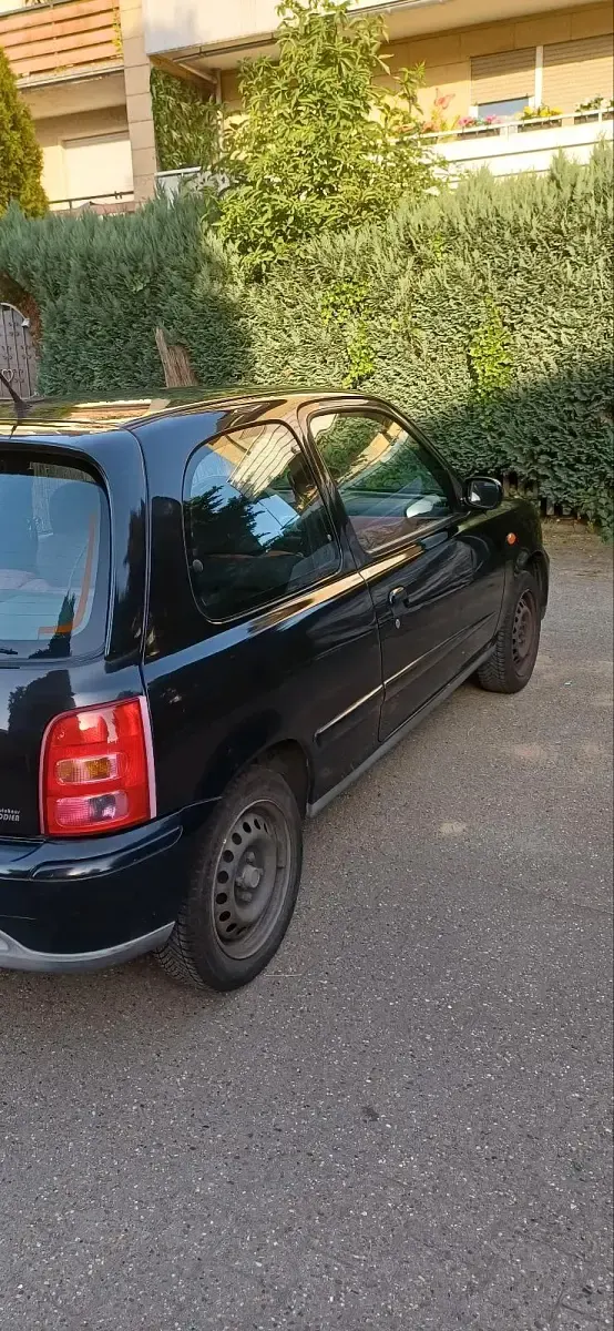 Gebraucht Nissan Micra 58 PS (42 kW) 2000 Schwarz Kleinwagen