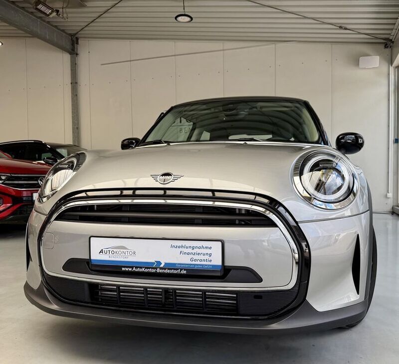 Melting silver Gebraucht 2024 Mini Cooper Sport Kleinwagen | 26.970 € (Fairer Preis) - Bild 1/4