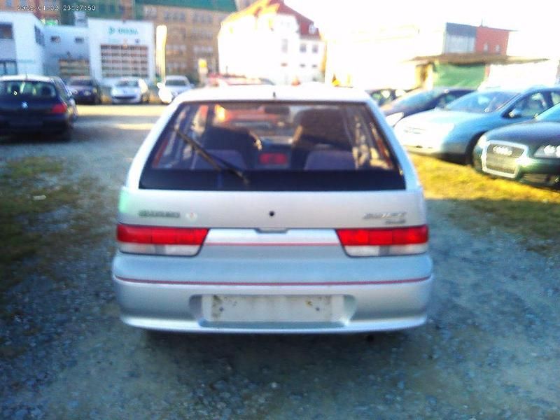 Gebraucht Suzuki Swift GLS 53 PS (38 kW) 2001 Limousine