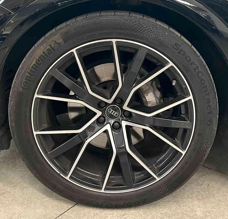 Gebraucht Audi Q8 286 PS (210 kW) 2025 Grau SUV