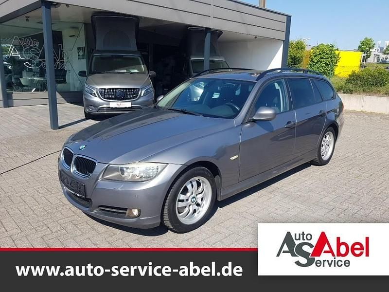 Spacegraumetallic Gebraucht 2009 BMW 318 Limousine | 2.800 € (Superpreis) - Bild 1/4
