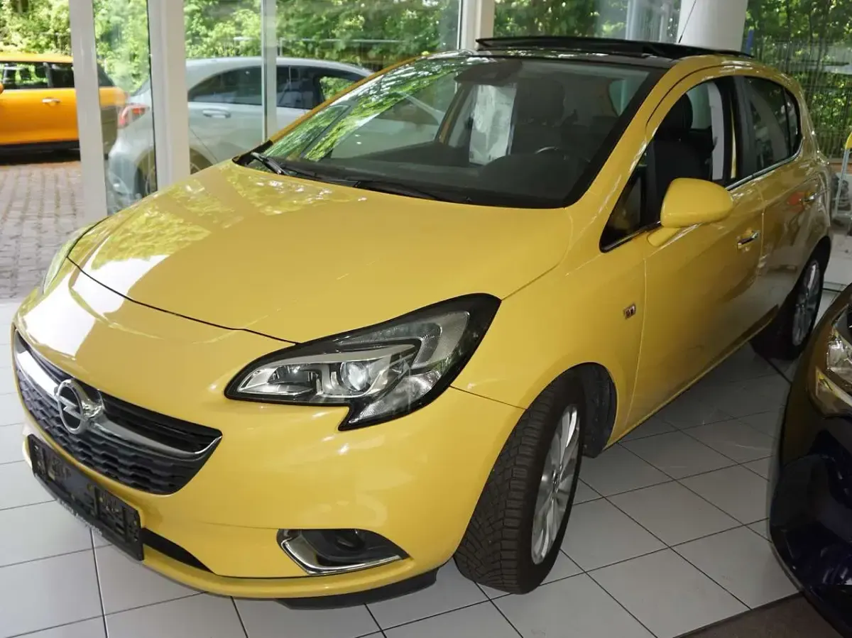 Używany Opel Corsa Innovation 116 KM (85 kW) 2015 Żółty Hatchback