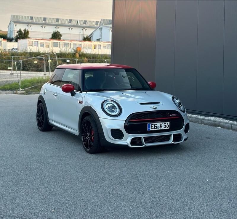 Gebraucht 2020 Mini John Cooper Works Kleinwagen | 24.950 € (Guter Preis) - Bild 1/4