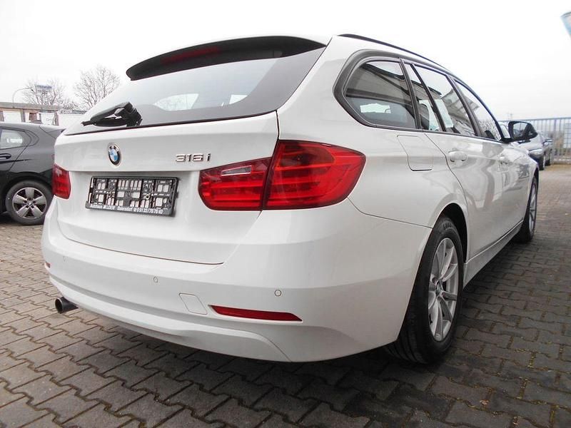 Gebraucht BMW 316 136 PS (100 kW) 2013 Weiß Kombi