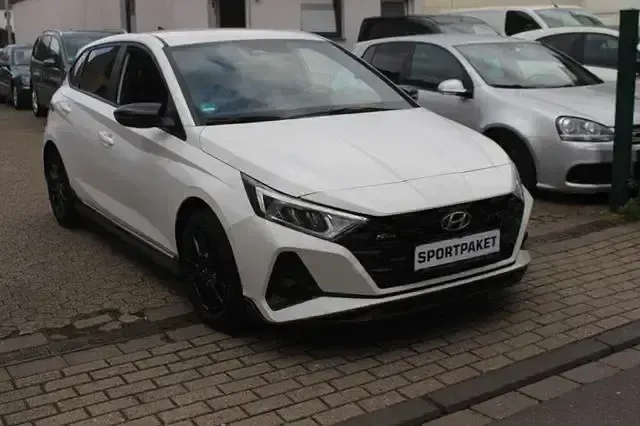Gebraucht Hyundai i20 N Line 120 PS (88 kW) 2022 Weiß Kleinwagen