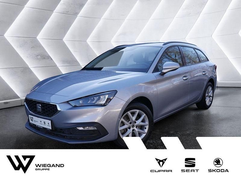 Gebraucht Seat Leon Style 150 PS (110 kW) 2023 Silber Limousine