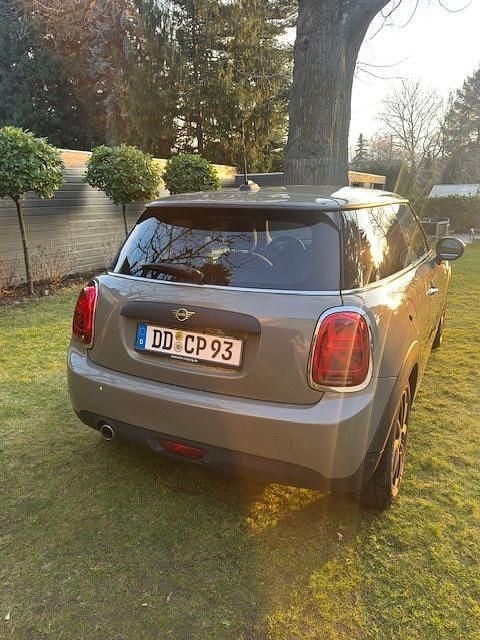 Second-hand Mini ONE 102 CP (75 kW) 2018 Gri Hatchback