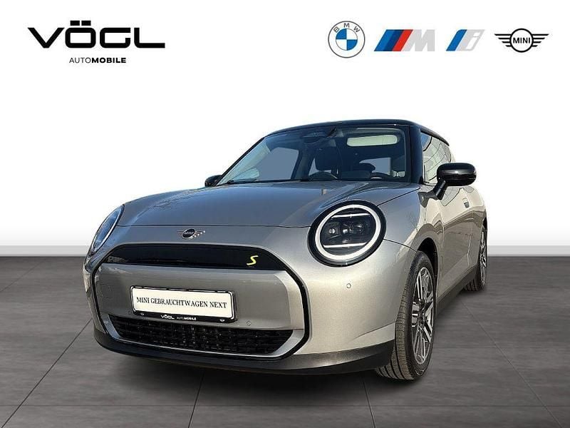 Gebraucht Mini Cooper SE Classic 160 kW (218 PS) 2024 Melting silver iii Kleinwagen