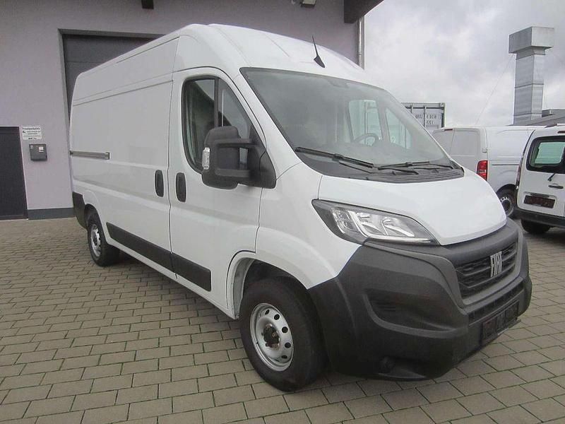 Gebraucht Fiat Ducato 140 PS (102 kW) 2023 Weiß Van