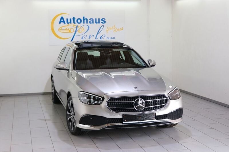 Silber Gebraucht 2023 Mercedes E300 Limousine | 42.990 € (Fairer Preis) - Bild 1/4