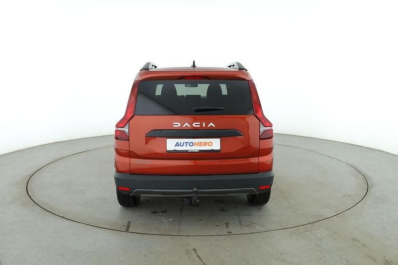 Gebraucht Dacia Jogger Extreme 110 PS (80 kW) 2023 Braun Van / Kleinbus