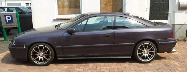 Gebraucht Opel Calibra Edition 185 PS (136 kW) 1998 Violett metallic Coupé