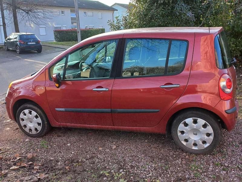 Gebraucht Renault Modus Authentique 75 PS (55 kW) 2005 Rot Van / Kleinbus