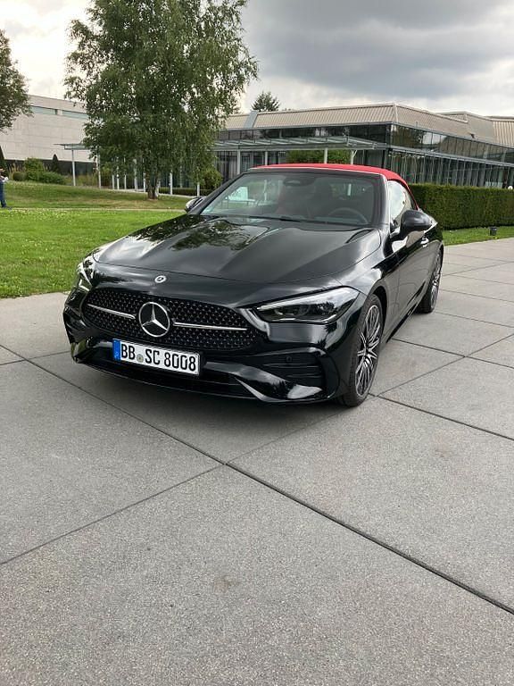 Gebraucht Mercedes CLE200 Advanced 204 PS (150 kW) 2025 Schwarz Cabrio