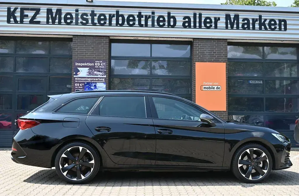 Gebraucht Cupra Leon 204 PS (150 kW) 2024 Schwarz Limousine