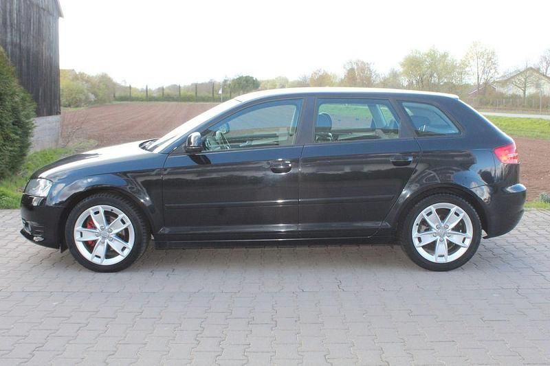 Gebraucht Audi A3 125 PS (91 kW) 2009 Schwarz Kleinwagen