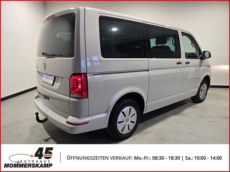 Używany VW Multivan Family 110 KM (80 kW) 2021 Szary Minivan