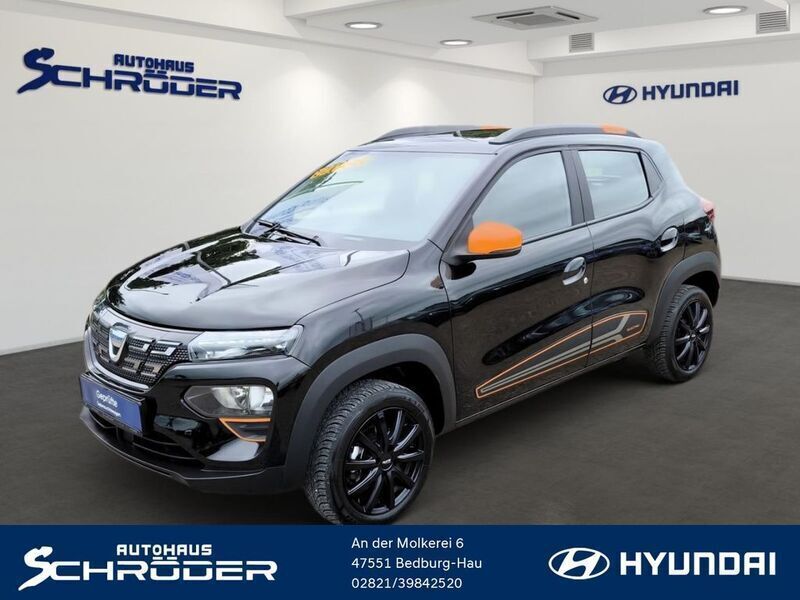 Schwarz Gebraucht 2022 Dacia Spring Comfort Plus Kleinwagen | 15.900 € (Etwas zu teuer) - Bild 1/4