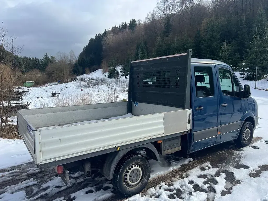 Gebraucht VW Crafter 163 PS (119 kW) 2015 Blau Van