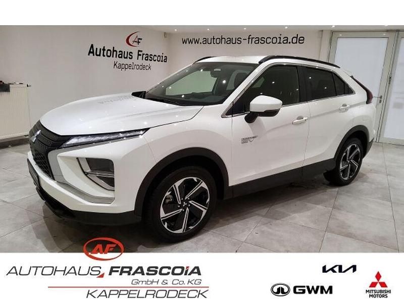 Weiss Gebraucht 2021 Mitsubishi Outlander P-HEV | 17.200 € - Bild 1/4