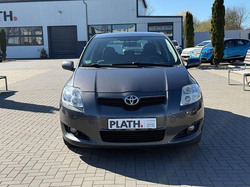 Gebraucht Toyota Auris Sol 124 PS (91 kW) 2008 Grau Kleinwagen