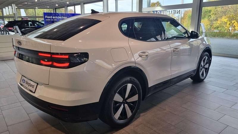 Neu Ford Capri 210 kW (286 PS) 2025 Frozen white weiß Limousine