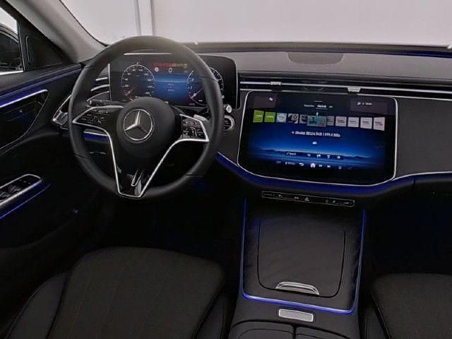 Gebraucht Mercedes E200 Avantgarde 204 PS (150 kW) 2024