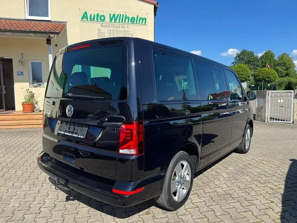 Gebraucht VW Multivan Comfortline 150 PS (110 kW) 2020 Schwarz Van / Kleinbus