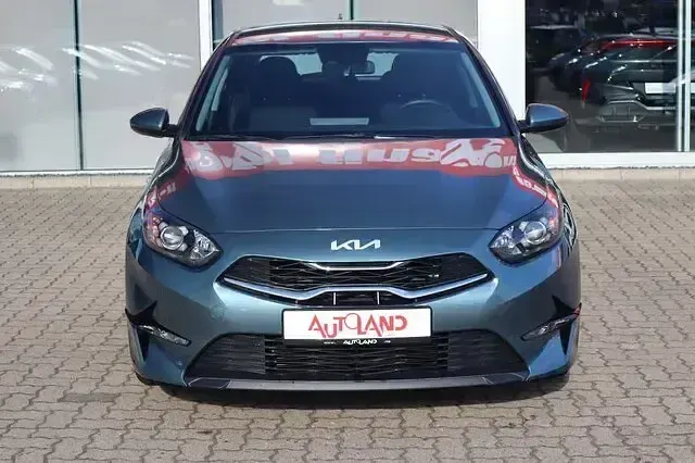 Gebraucht Kia Ceed Edition 7 101 PS (74 kW) 2022 Grau Kleinwagen