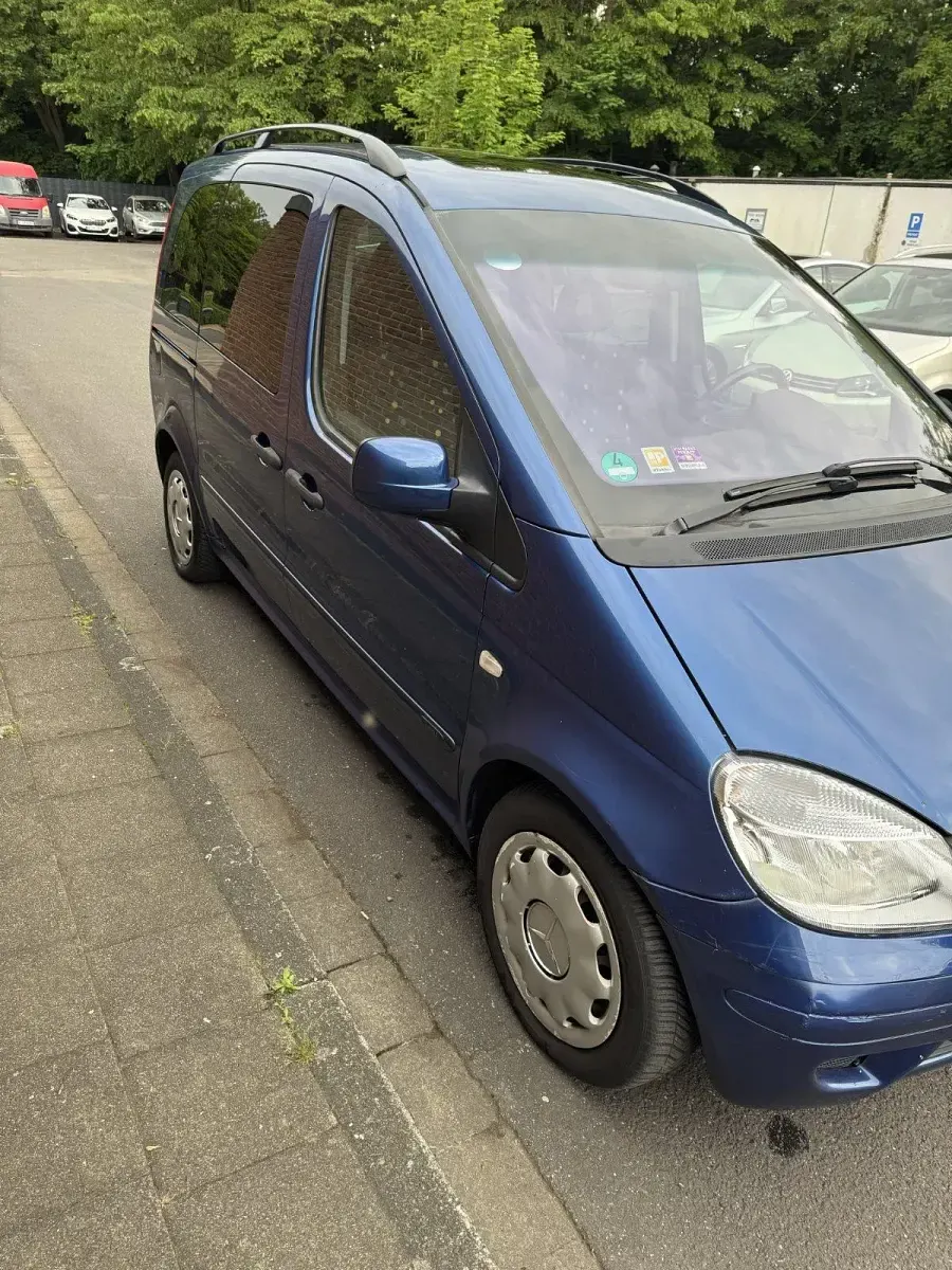 Gebraucht Mercedes Vaneo 125 PS (91 kW) 2003 Blau Van / Kleinbus