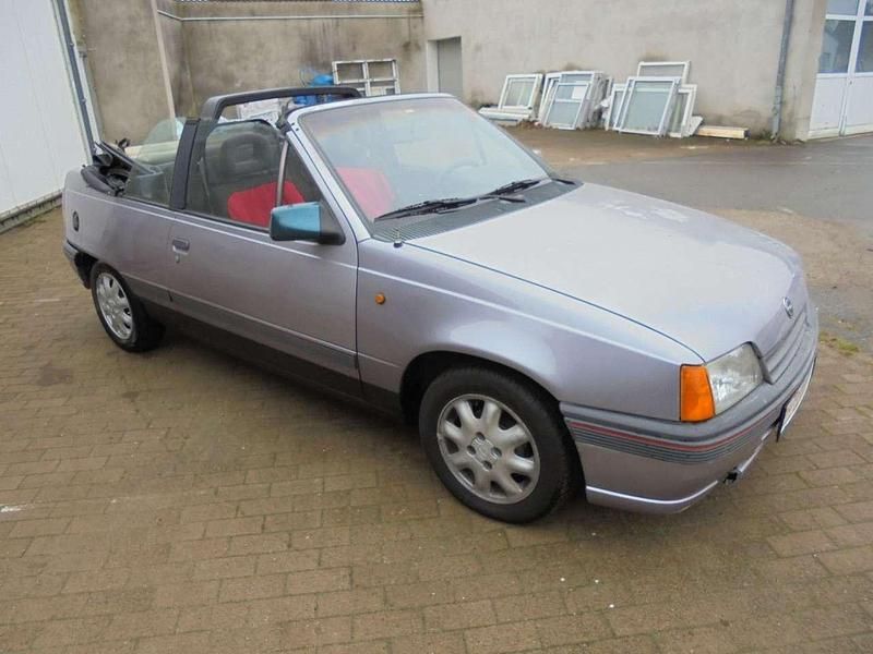 Gebraucht Opel Kadett 75 PS (55 kW) 1990 Violett Cabrio