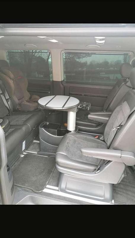 Gebraucht VW Multivan Highline 199 PS (146 kW) 2018 Schwarz Van