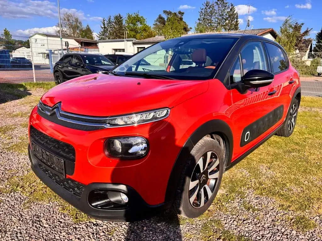 Gebraucht Citroën C3 Shine 110 PS (80 kW) 2018 Orange Kleinwagen