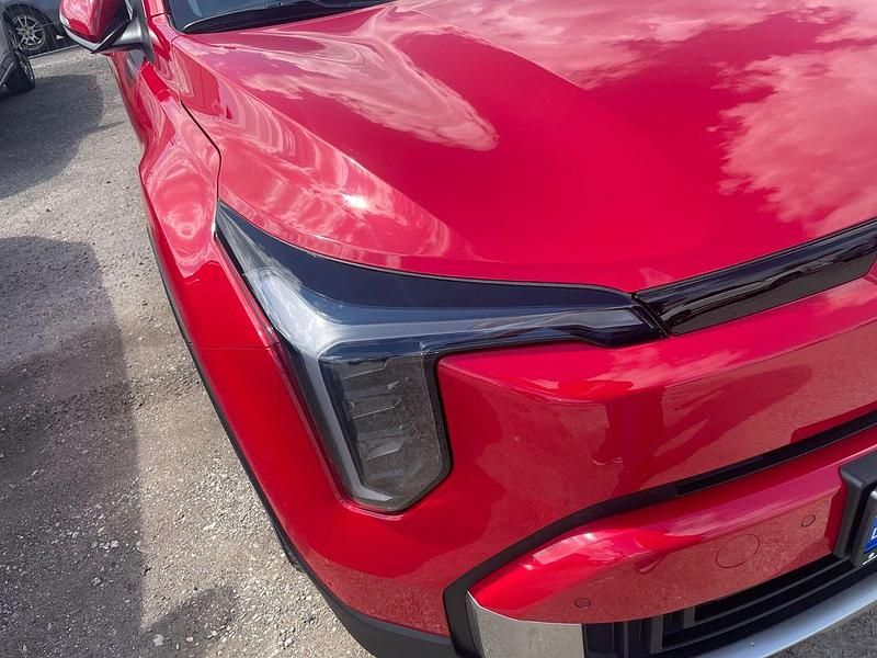 Neu Kia Stonic Vision 101 PS (74 kW) 2026 Rot SUV