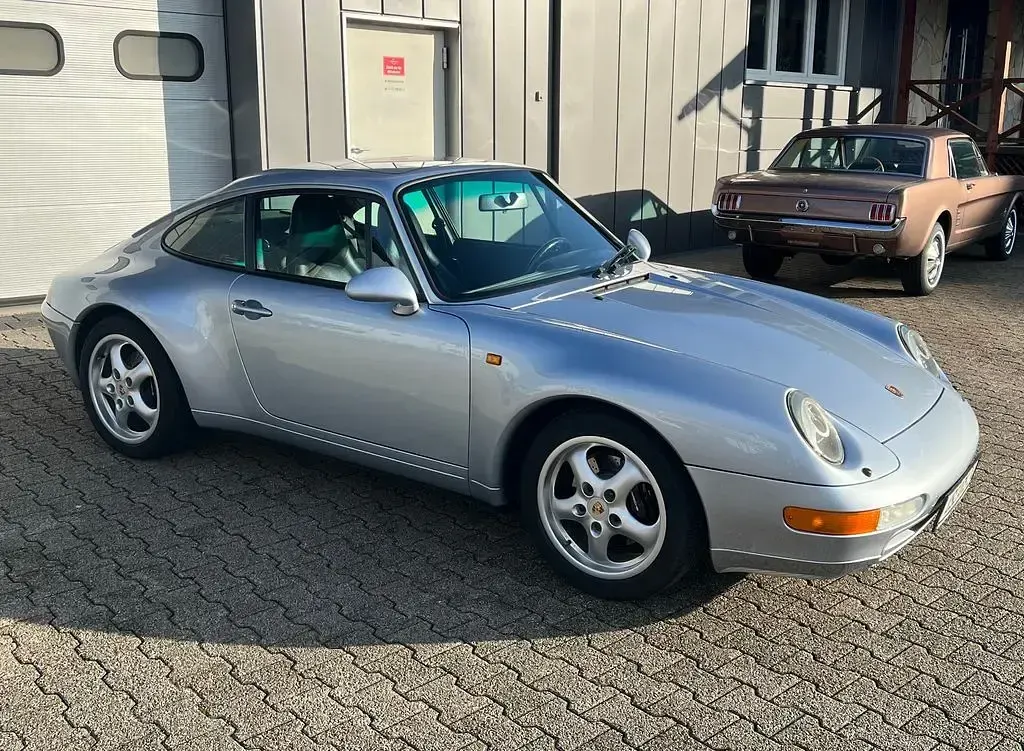 Gebraucht Porsche 911 Carrera 272 PS (200 kW) 1995 Silber