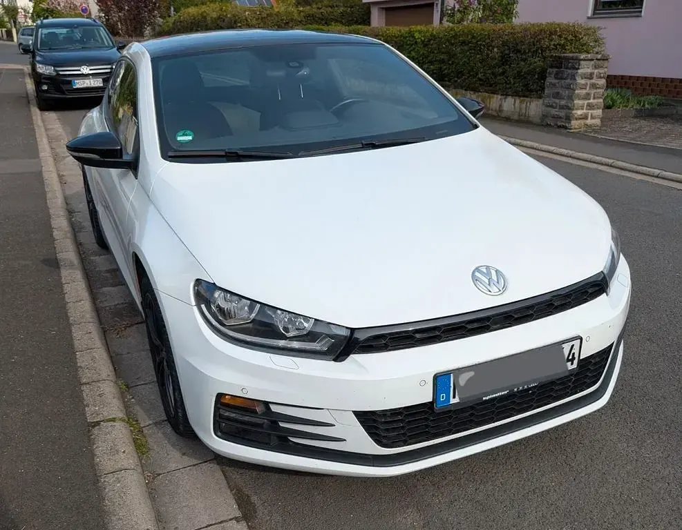 Gebraucht VW Scirocco 125 PS (91 kW) 2014 Weiß Coupé